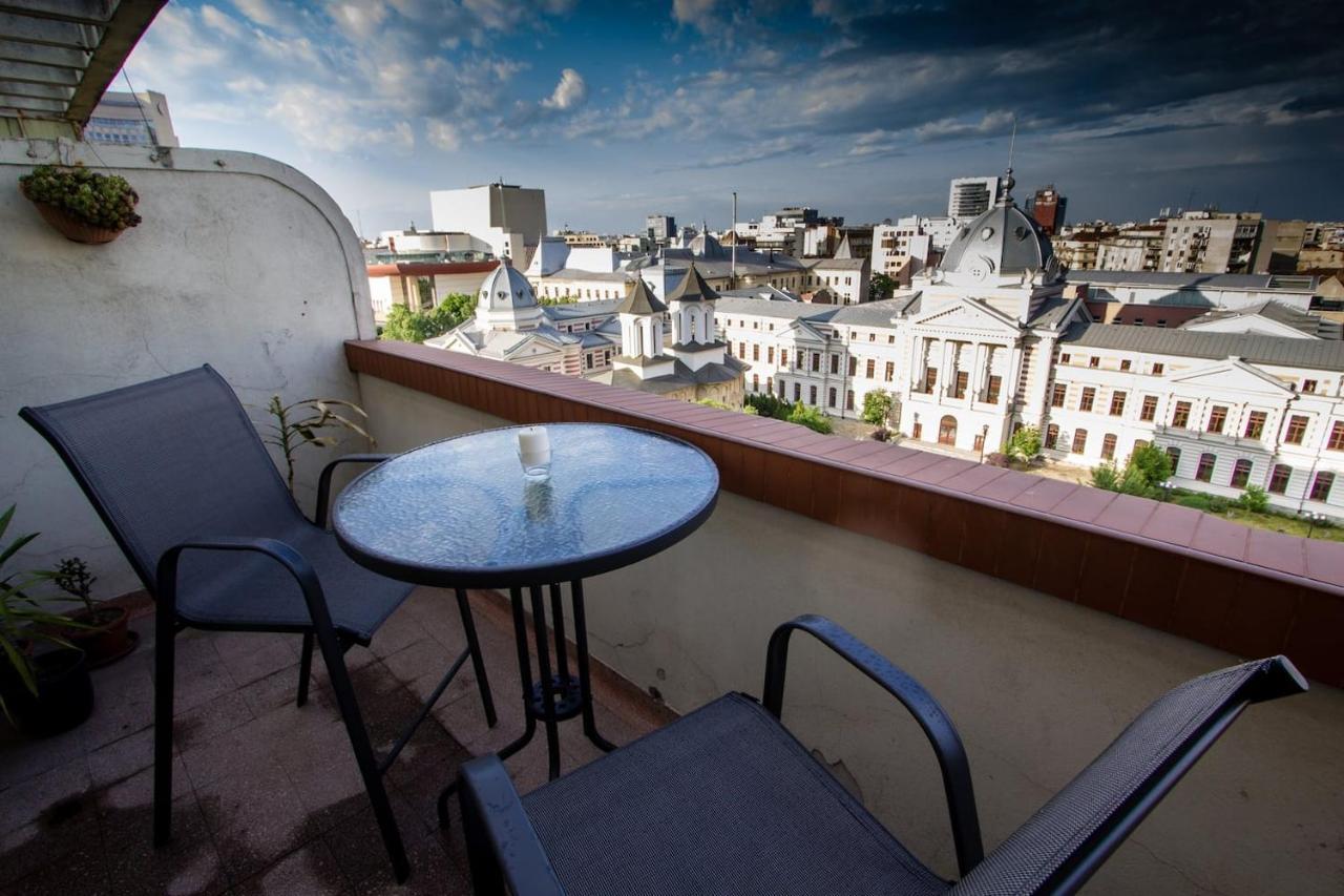 Great View Apartment In The Center Of The City Бухарест Экстерьер фото