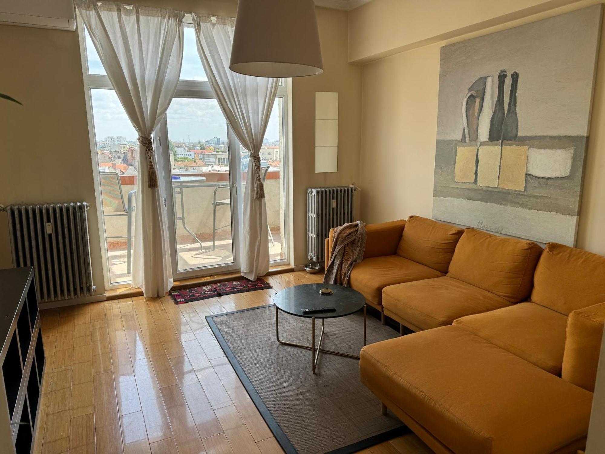 Great View Apartment In The Center Of The City Бухарест Экстерьер фото