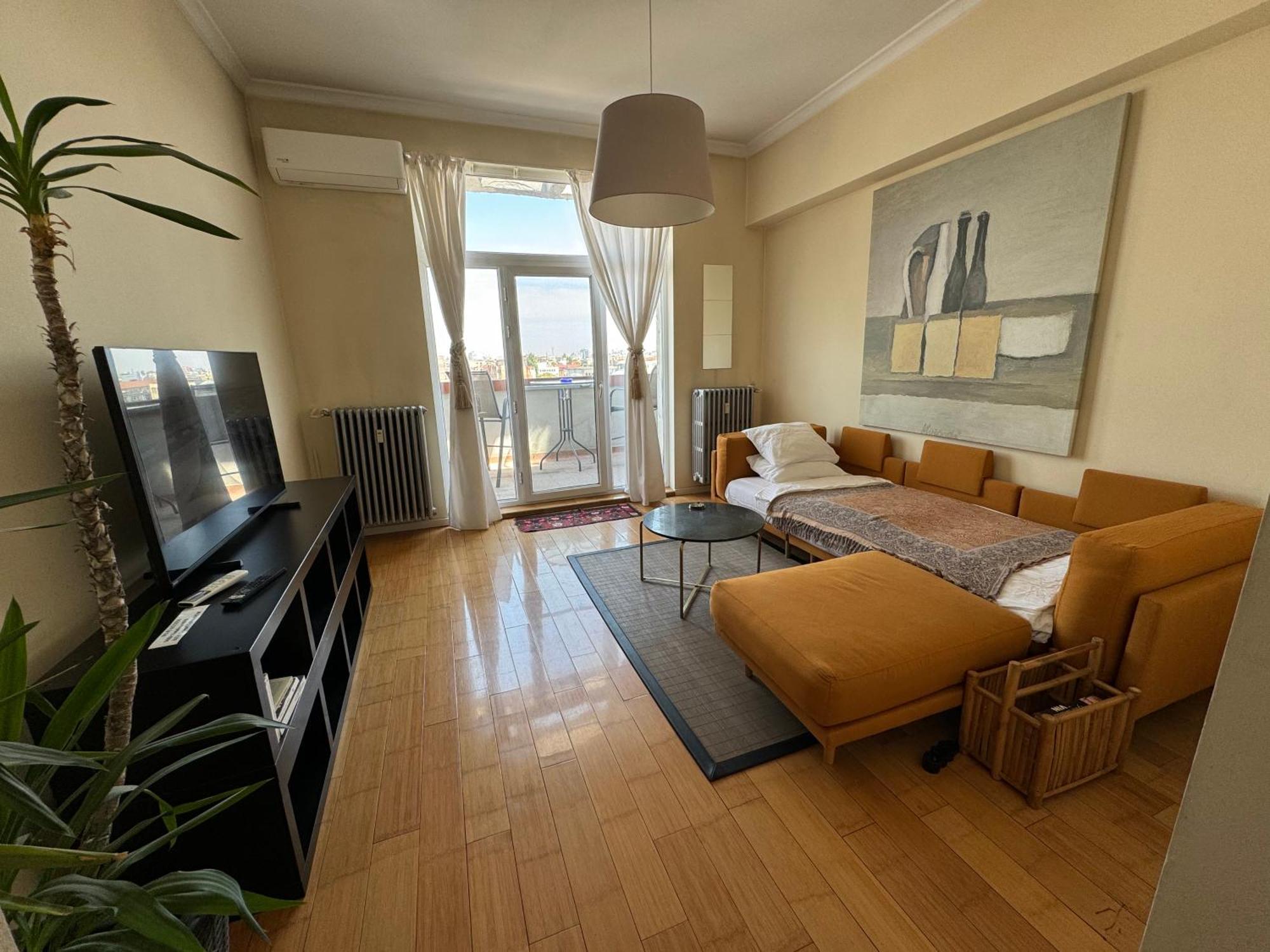 Great View Apartment In The Center Of The City Бухарест Экстерьер фото